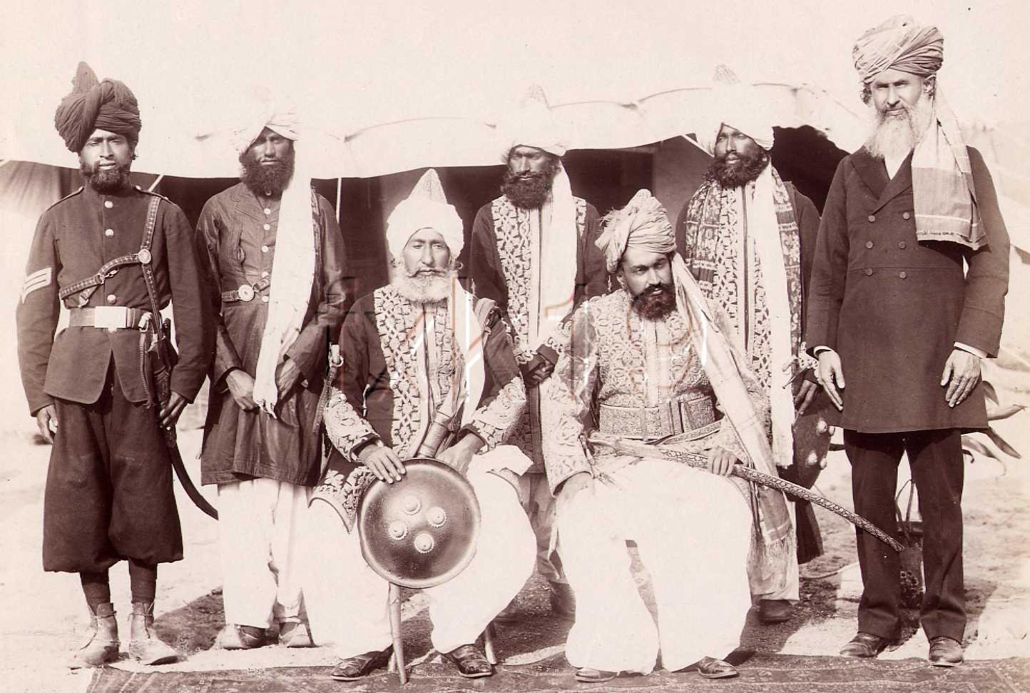 lasbela_jam_1903